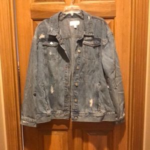NWT Time & Tru “OVERSIZED” Distressed Denim Jacket